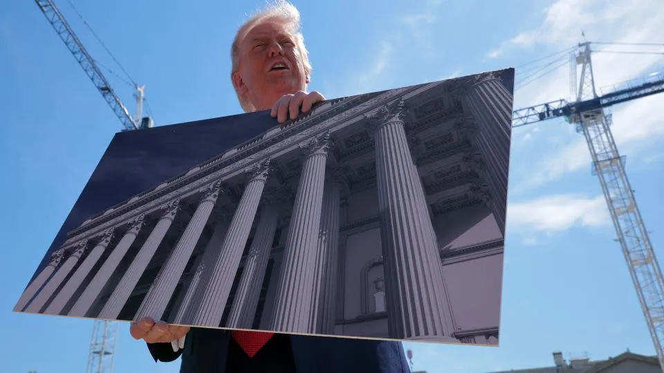 White House Fixation on Monuments Triggers Midterm Concerns