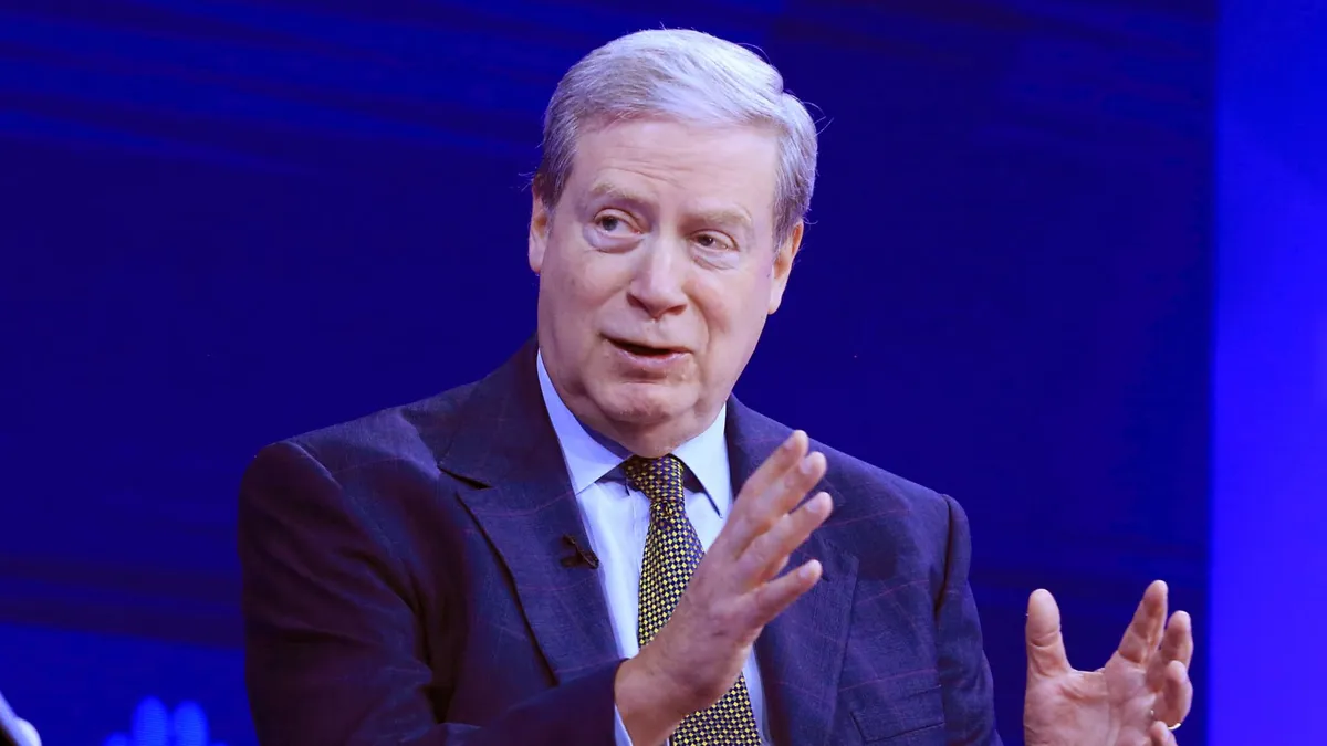 Billionaire Family Offices Surge Into Biotech Megarounds