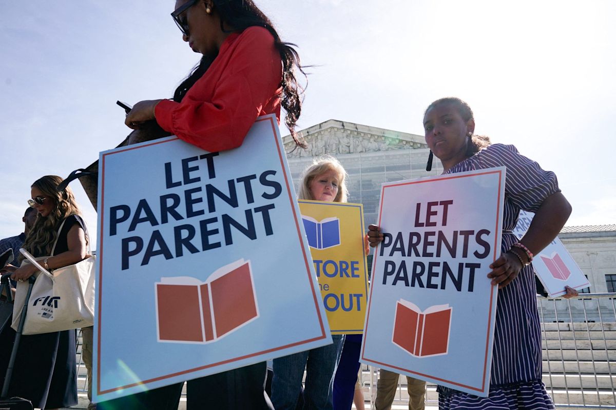 New Jersey District Sued Over Secret Student Transition Policy