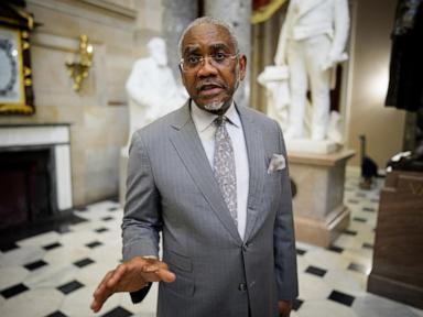 Democrats Move to Block Saudi Nuclear Energy Deal