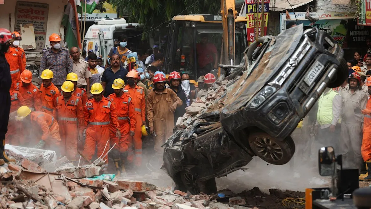 Delhi Hostel Collapse Traps Dozens of University Students