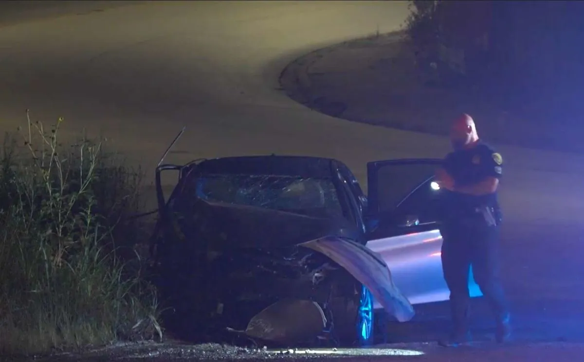 Fatal East Houston Police Pursuit Crash Triggers Manhunt