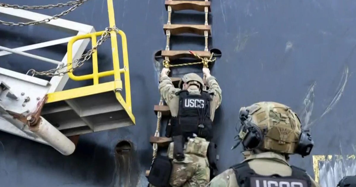 FBI and Coast Guard Board Oil Tanker Over Iranian Cyber Threat