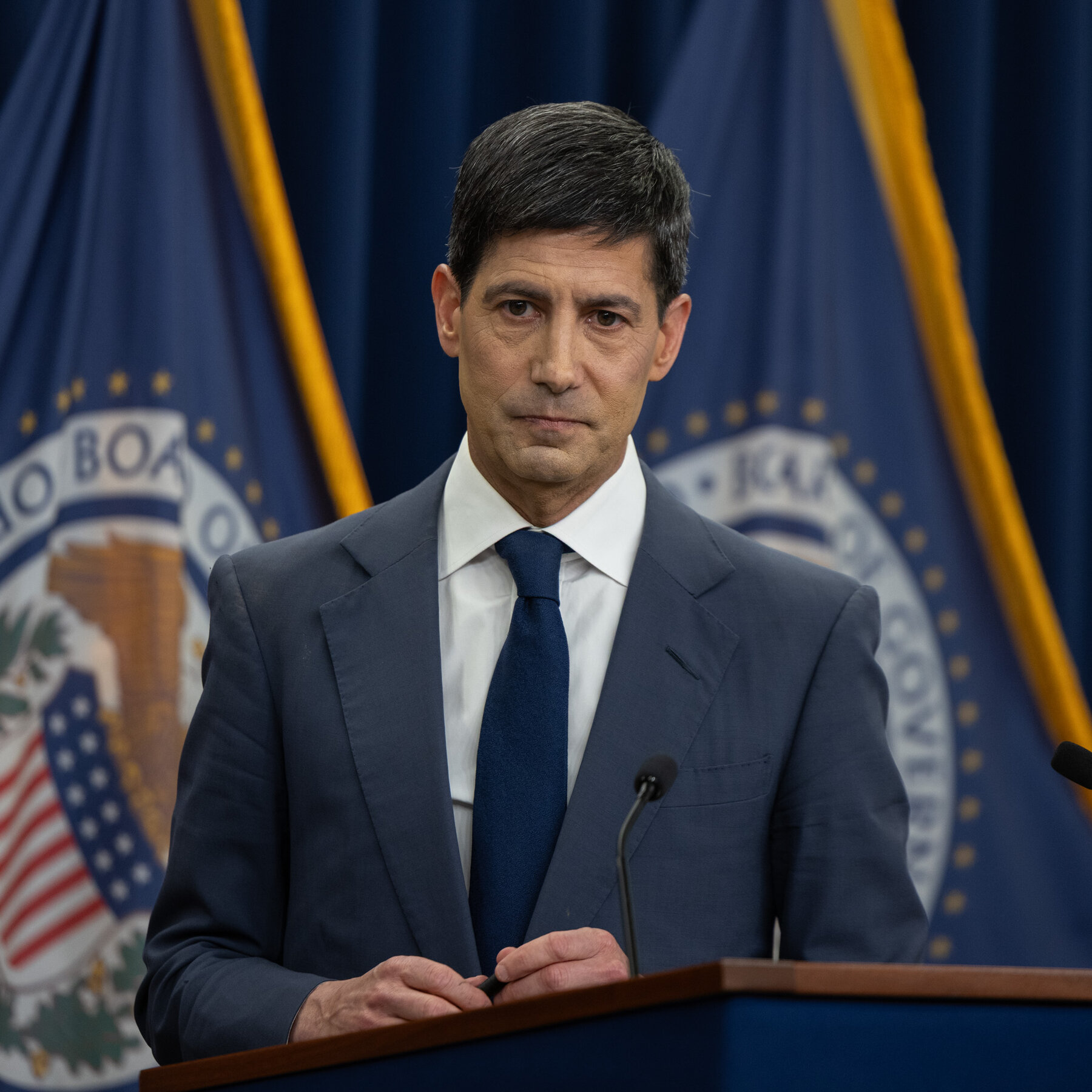 Fed Rate Decision Sparks New Bond Market Turmoil