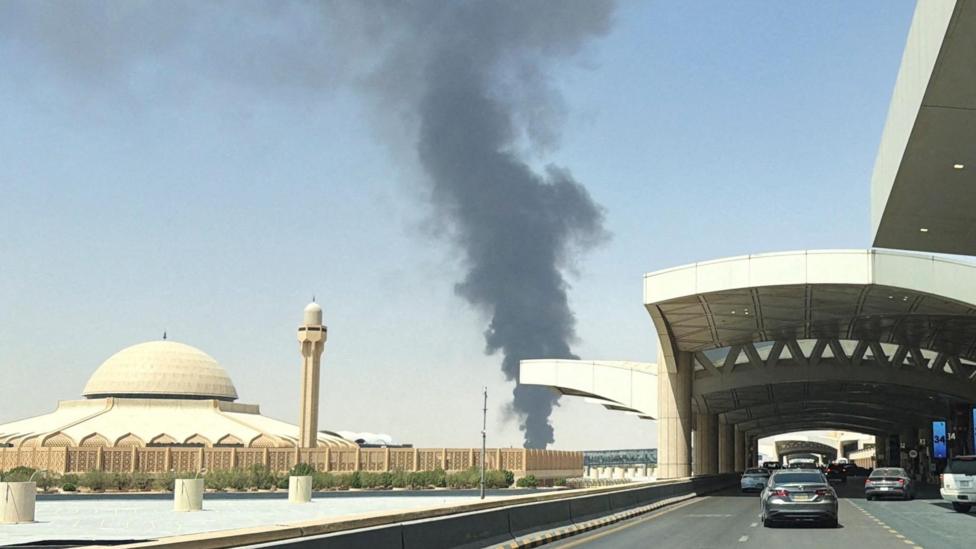 Houthi Ballistic Missile Strike on Riyadh Disrupts Saudi Airport