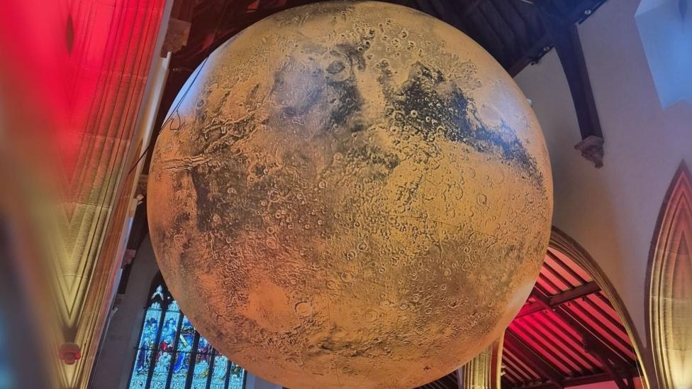 Isle of Man Candidates Urged to Back Global Space Treaty