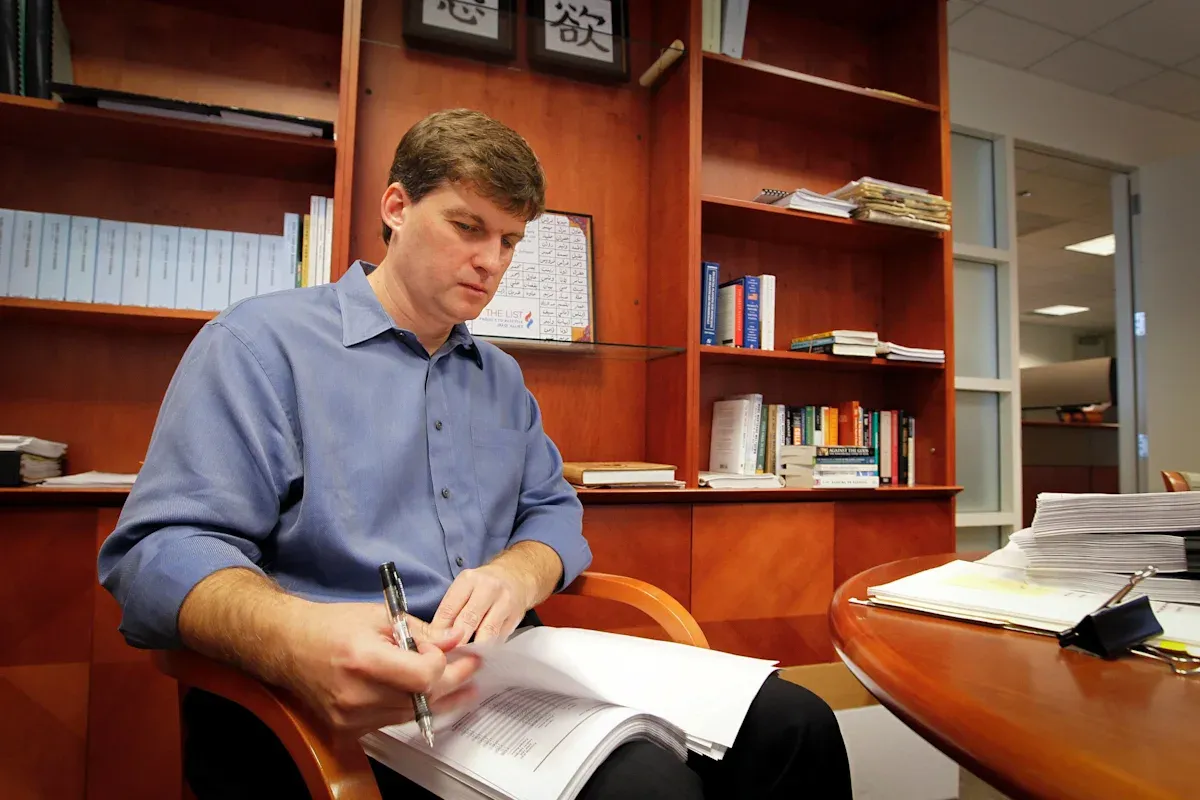 Michael Burry Issues Dire Market Warning on Palantir Stock