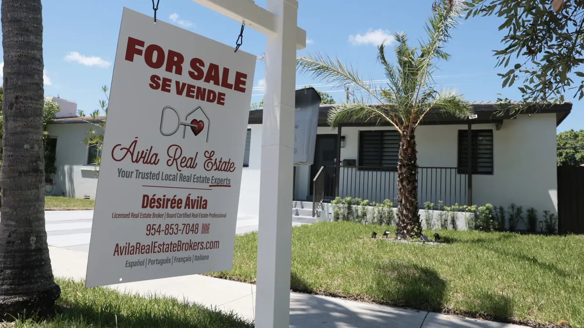 Mortgage Rates Pause Five Week Rise as Demand Creeps Back