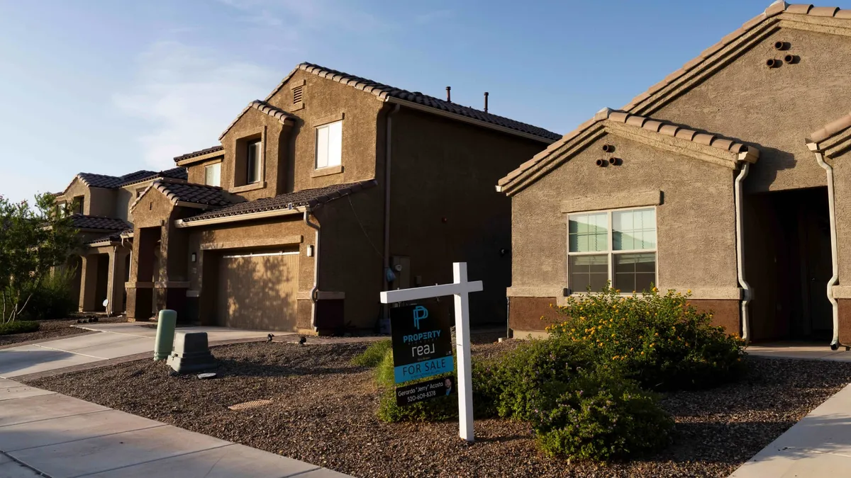 Mortgage Rates Surge to Three-Week High as Demand Weakens