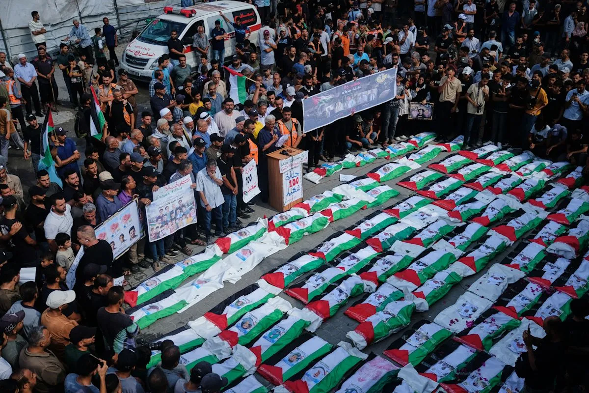 Gaza Excavations Uncover Remains of 100 Victims in Zeitoun