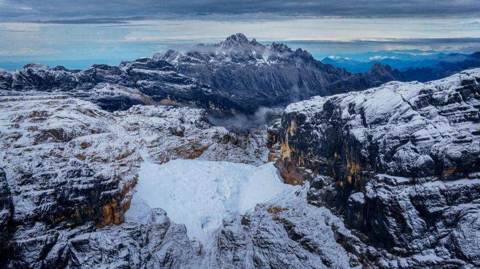 Papua's Eternal Snow Vanishing as Climate Change Alters Tropical Peaks