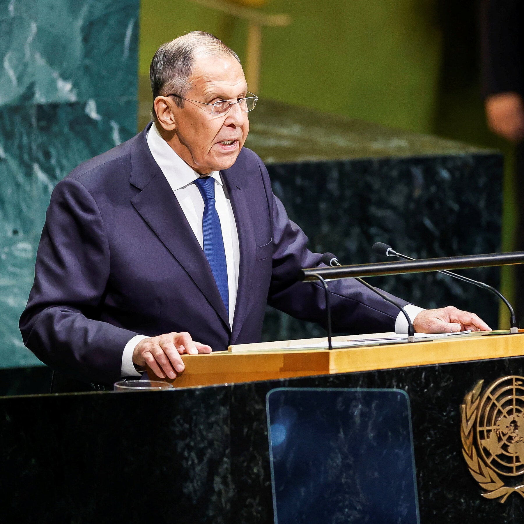 Russia Vows Ukraine War Resolution as Lavrov Meets German FM
