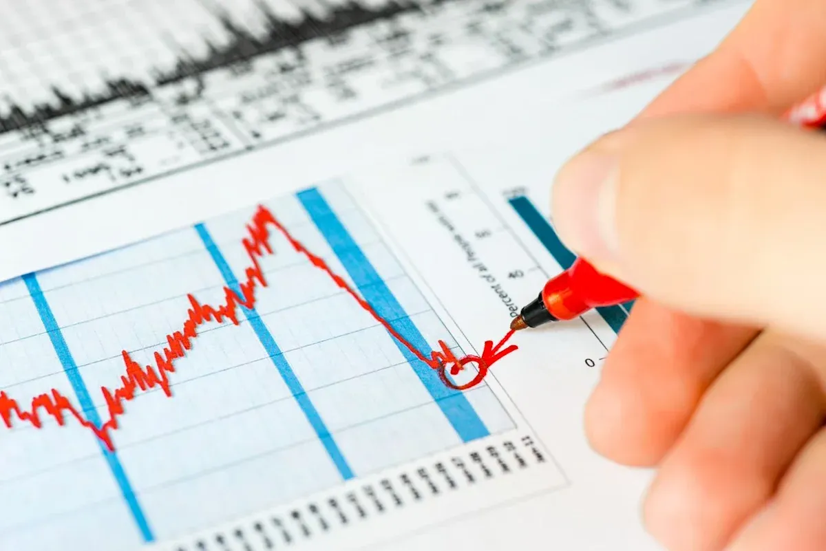 Wall Street Faces September Slump as Market Valuations Soar