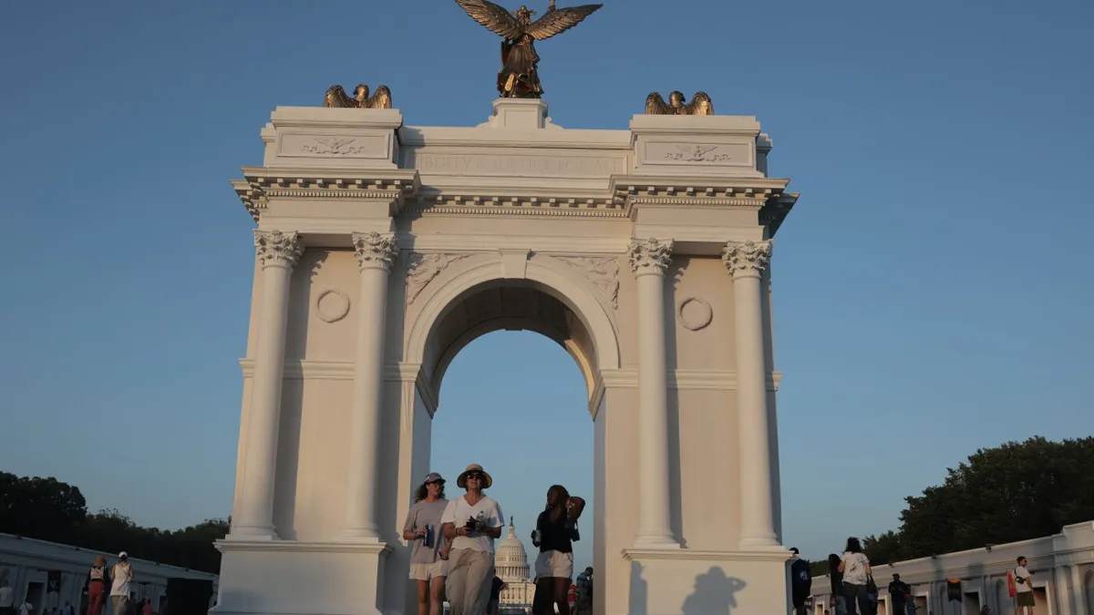 Veterans Fight White House Over Unapproved Arch Excavation