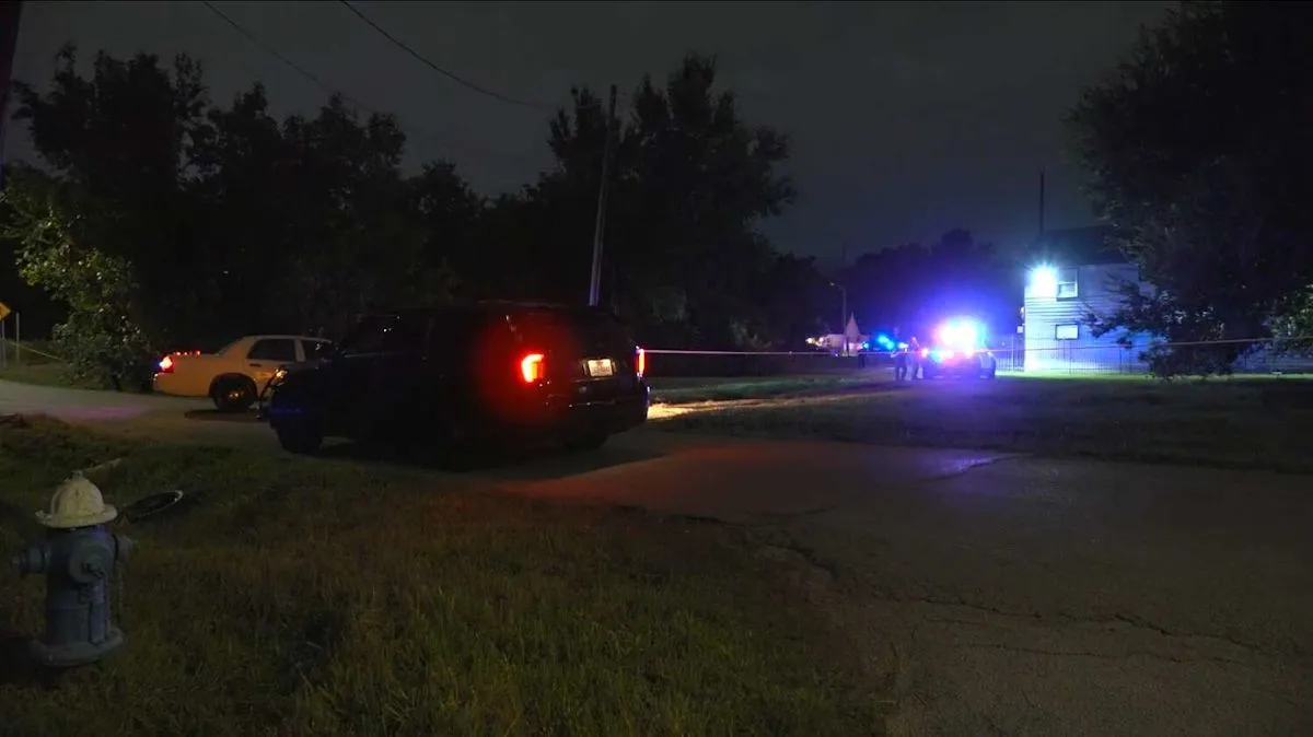 Houston Police Detain Two After Body Found in Third Ward Can
