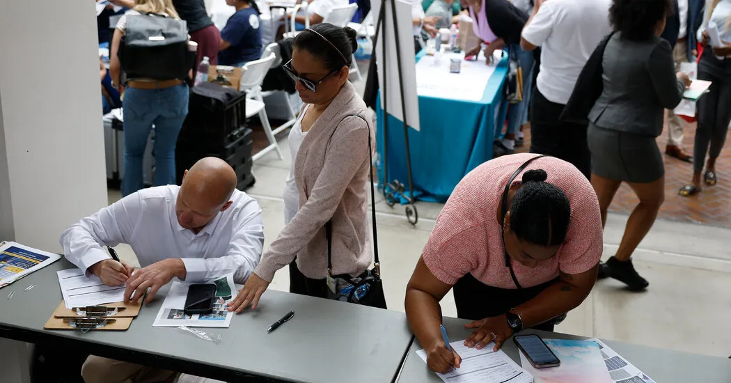 US Jobs Growth Resounds as Rate Battles Ignite in Washington