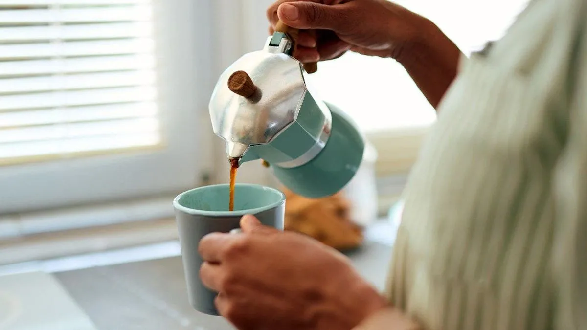 High Daily Coffee Consumption Linked to Bone Loss in Older Women