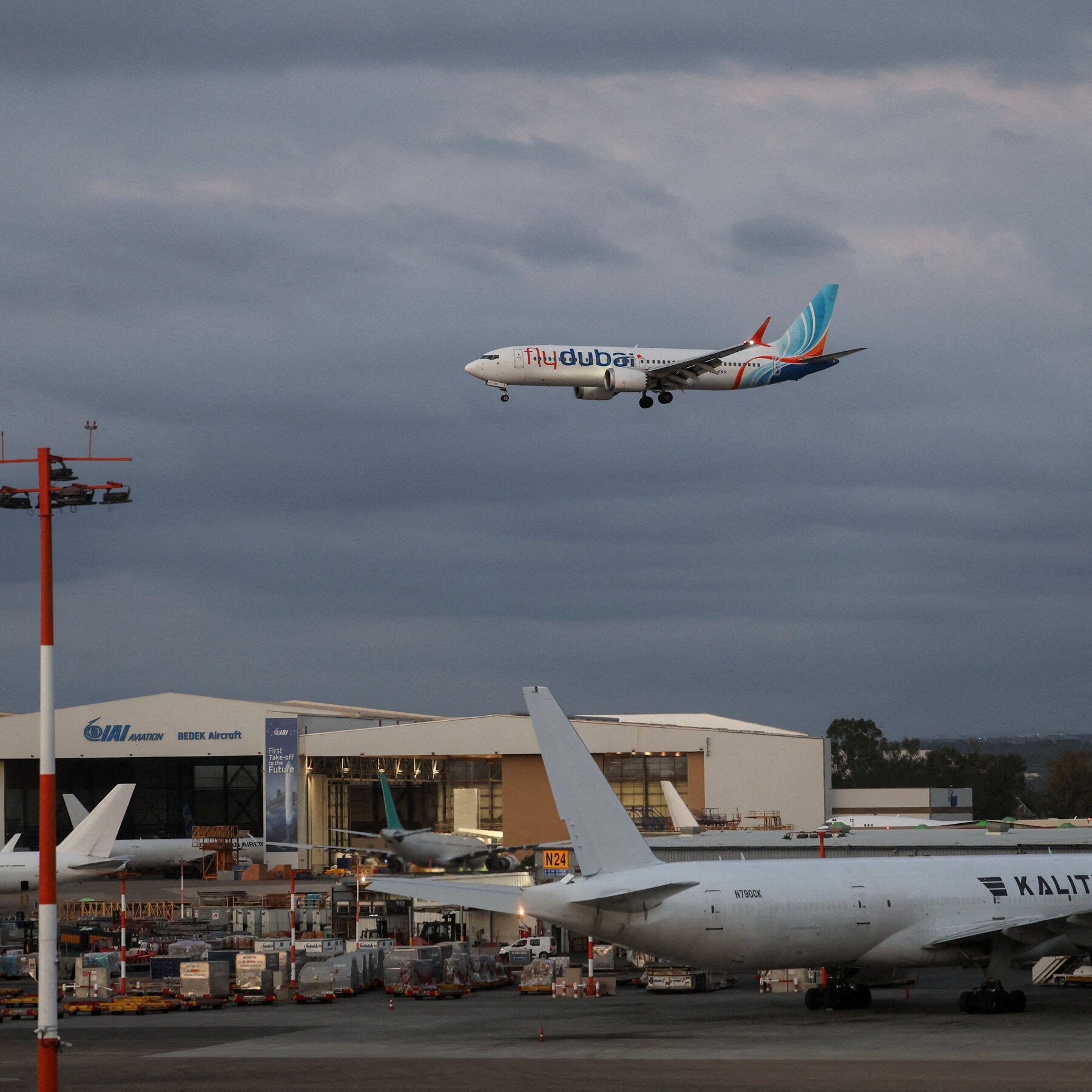 Boeing 737 Max 8 Fuselage Integrity Questioned After Plunge