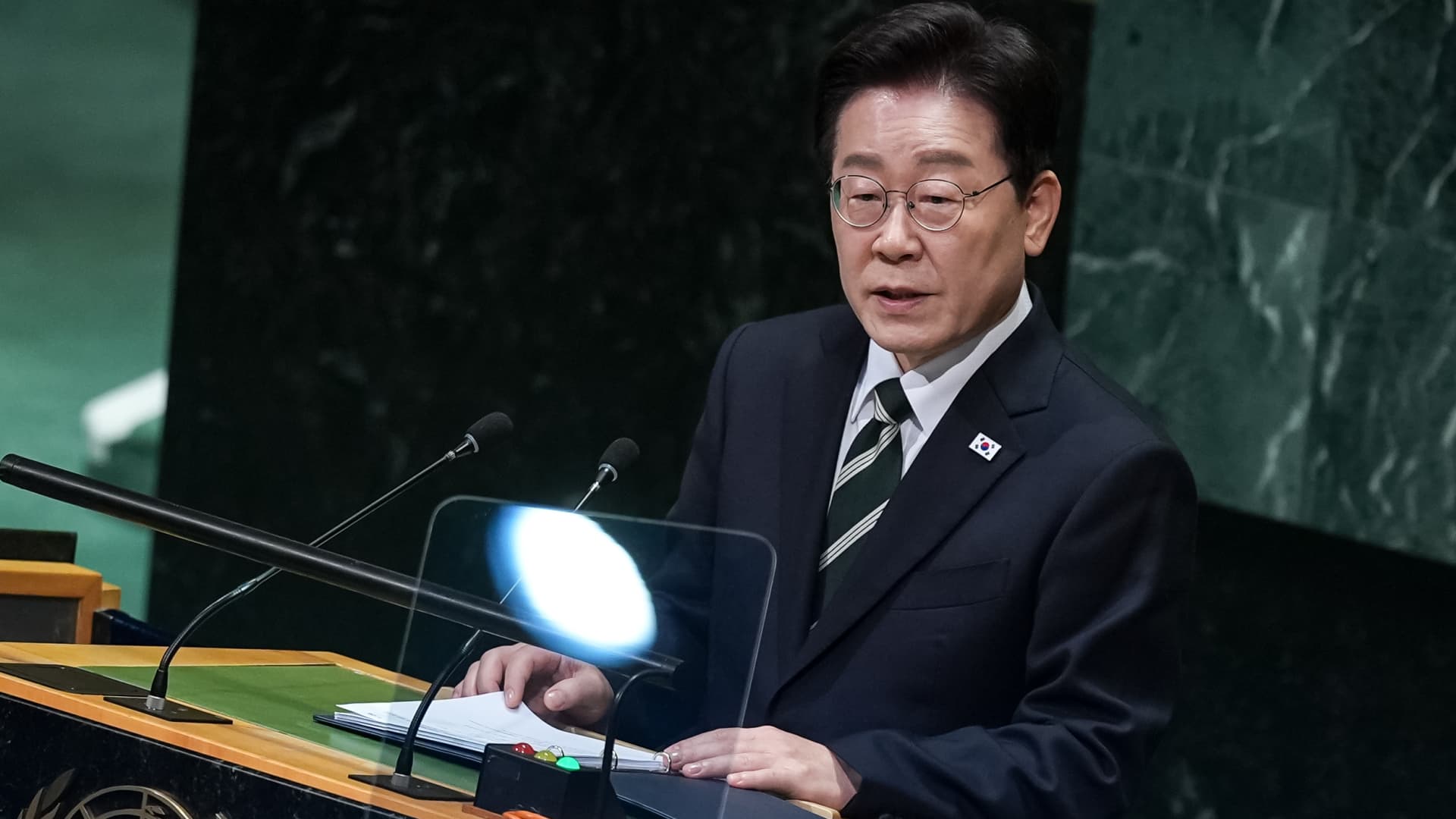 South Korea President Demands Apology From Ukraine in Prisoner Row